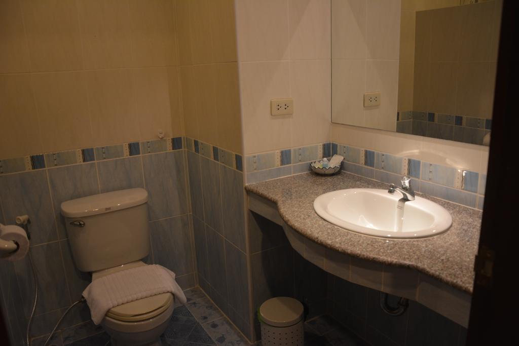 Seven Oaks Inn Haat Jomtien Rom bilde