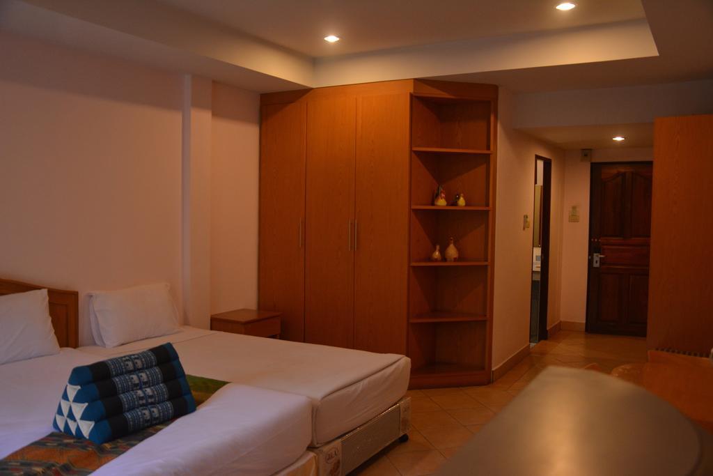 Seven Oaks Inn Haat Jomtien Rom bilde
